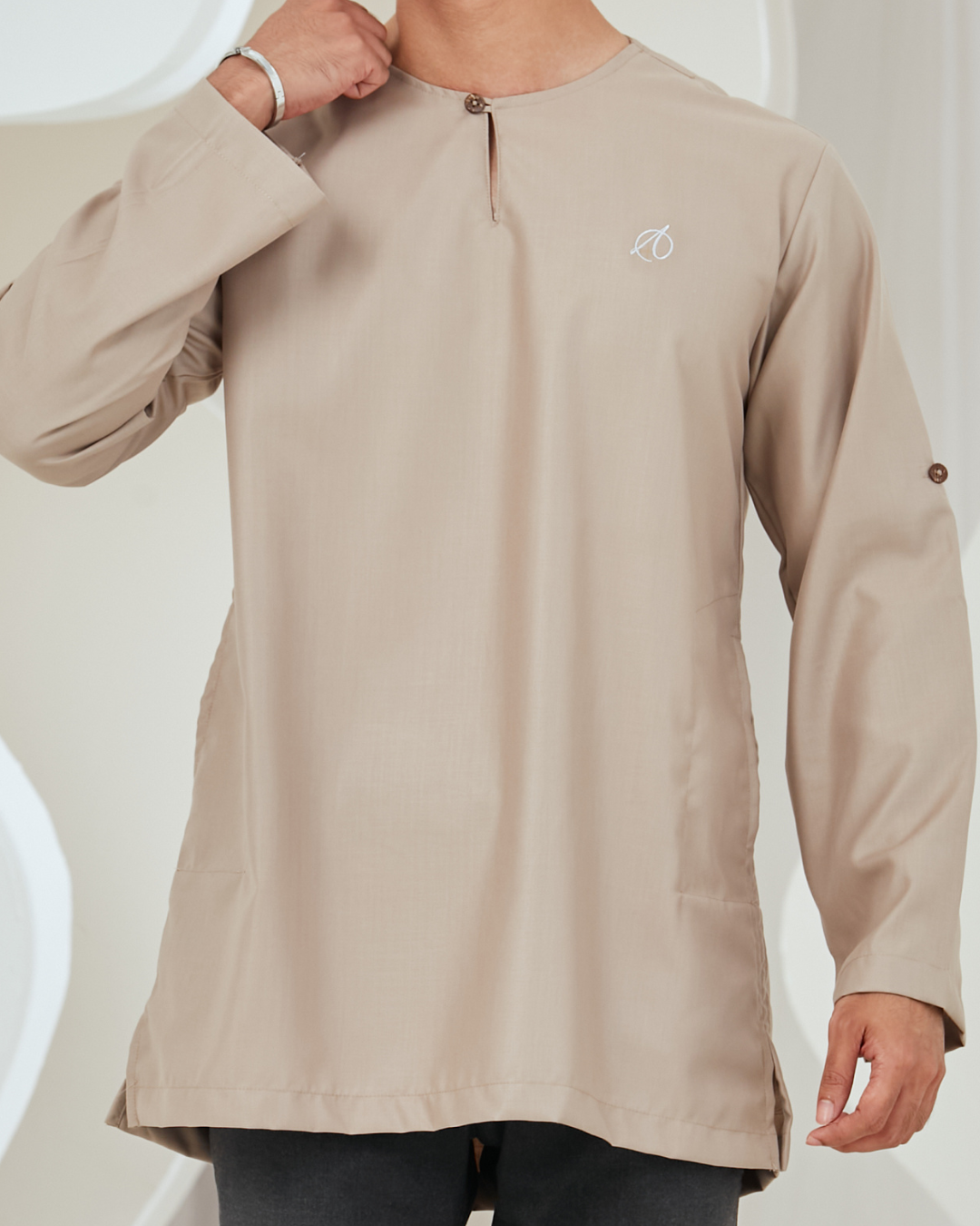 KURTA KLASIK - DEBU WAKTU