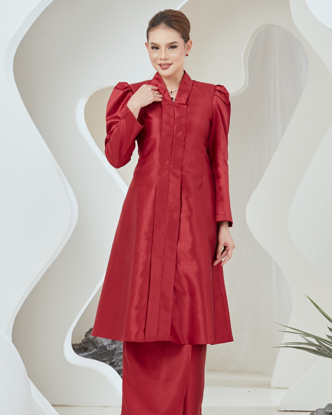 LUXE – CRIMSON